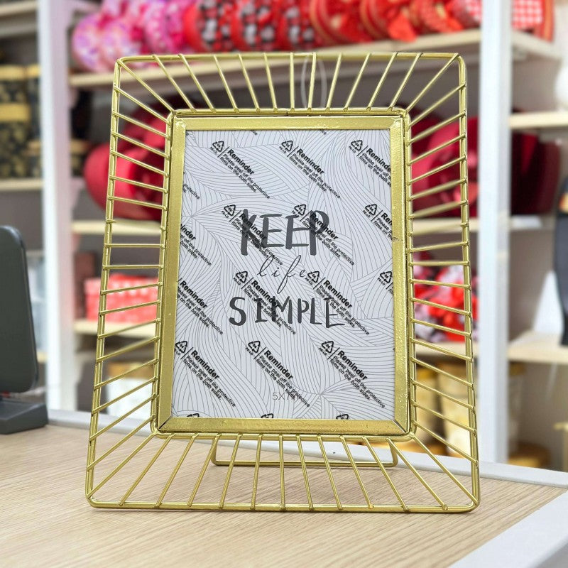 CADRE PHOTO EN METAL DORÉ