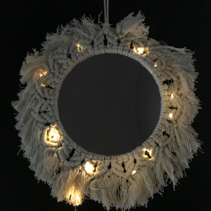 MIROIR AVEC DECORATION EN TEXTILE -32CM-