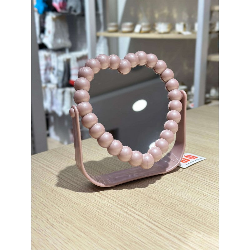 MIROIR COEUR POUR LE MAQUILLAGE L 'ÈPILLATION ET LE RASAGE