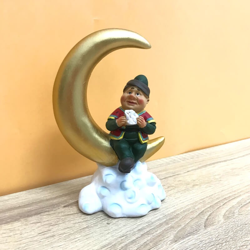 PIECE DECORATIVE EN RESINE -FANANIS-