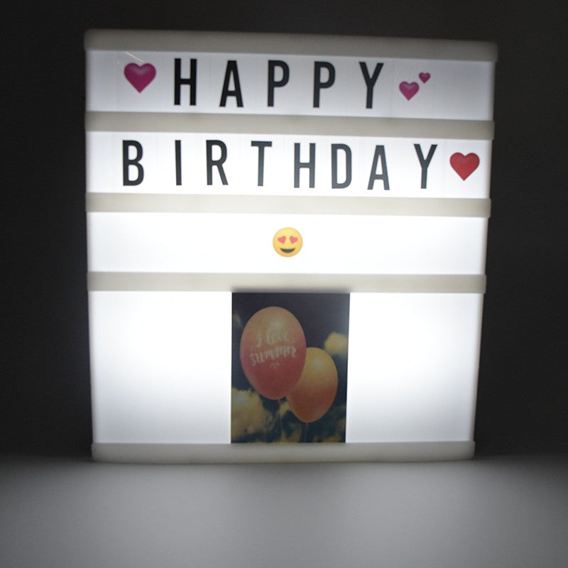 BOITE A LUMIÈRE ET LETTRES ARTISTIQUES