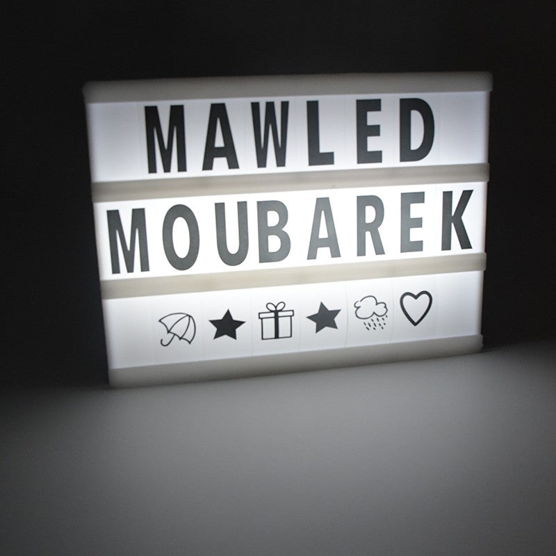 BOITE A LUMIÈRE ET LETTRES ARTISTIQUES