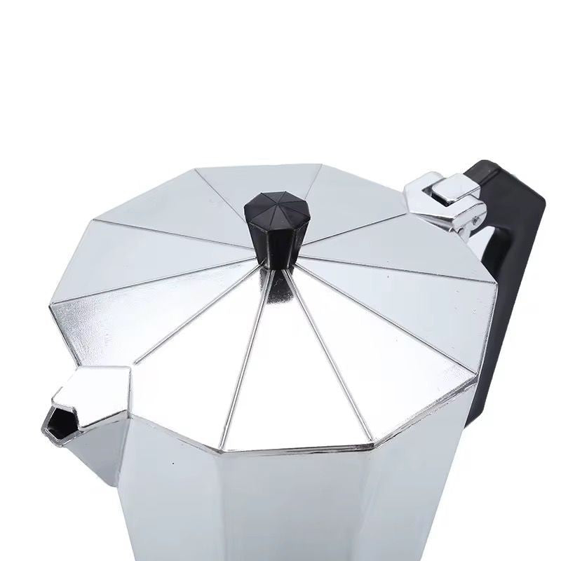 CAFETIERE EXPRESSSO EN ALUMINIUM 6 TASSES -300ML-