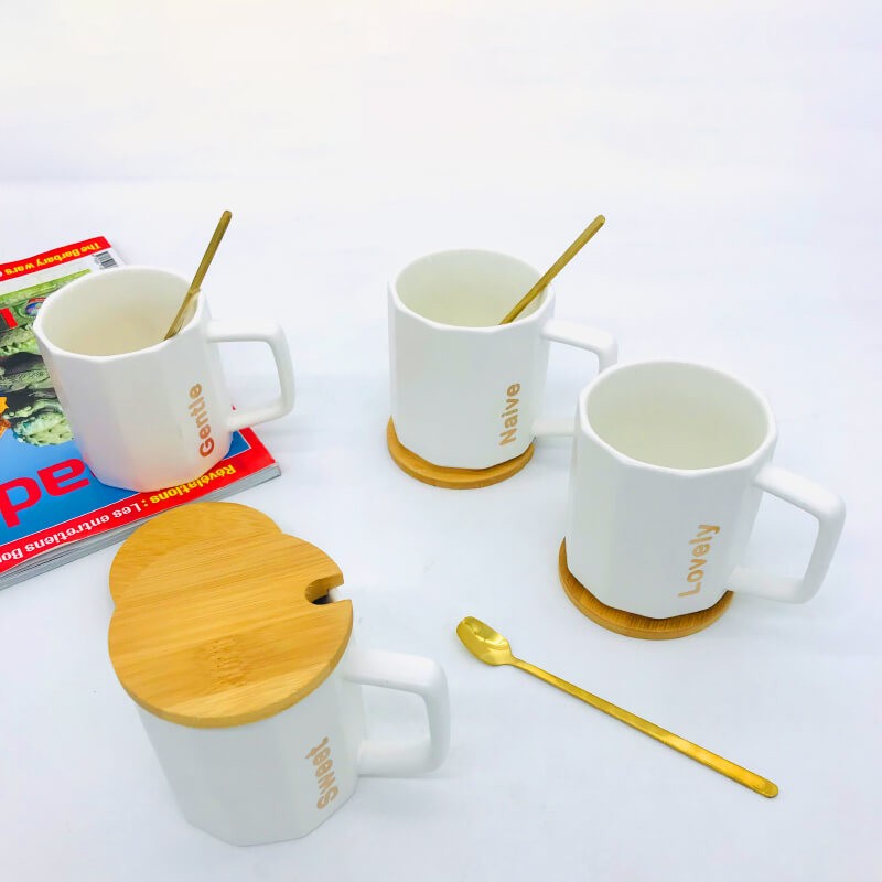 CHOPE - MUG CÉRAMIQUE AVEC COUVERCLE EN BOIS -270ML- LOVELY -