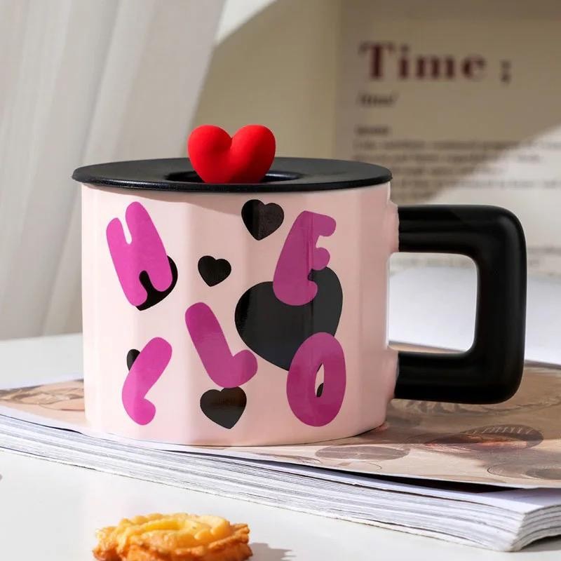 CHOPE - MUG EN VERRE AVEC COUVERCLE EN SILICONE A MOTIF LOVE -450ML-