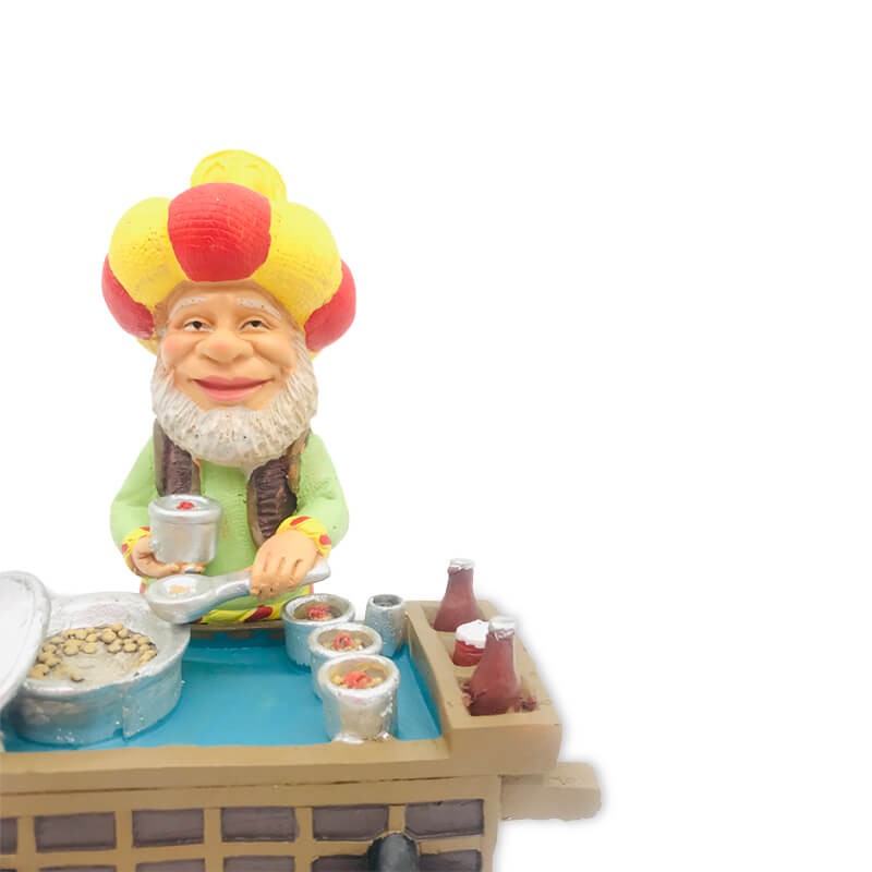 PIECE DECORATIVE EN RESINE -FANANIS-