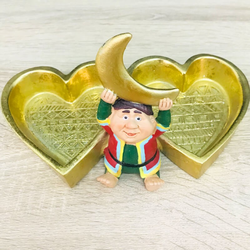 PLATEAU AVEC PIECE DECORATIVE EN RESINE -RAMADHAN-