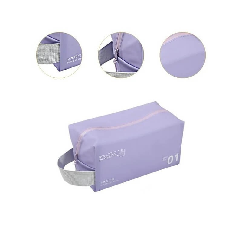 TROUSSE DE TOILETTE IMPERMÉABLE